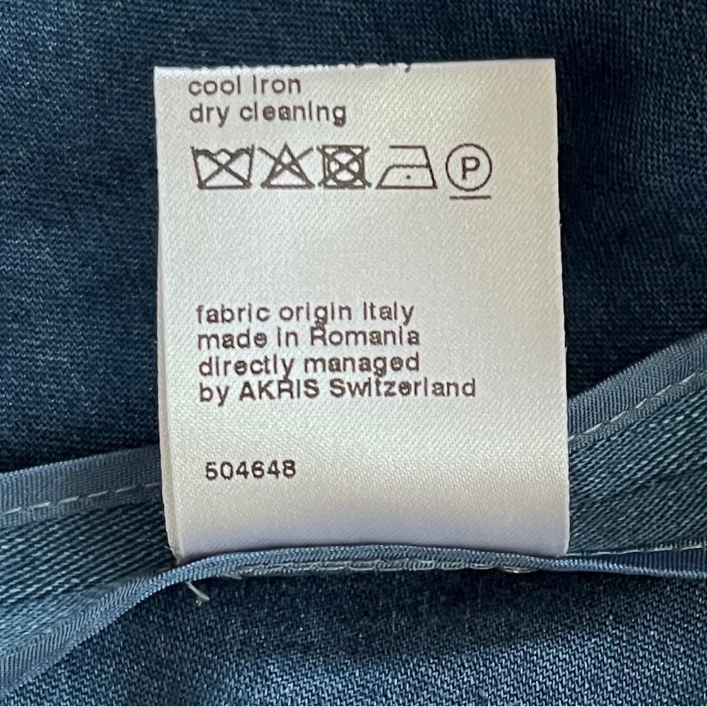 NWT AKRIS PUNTO Minimalist Washed Denim Midi Dress Cutout Kimono Sleeves Size 8 - Picture 14 of 14